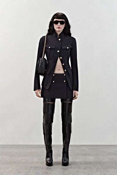 Look 15